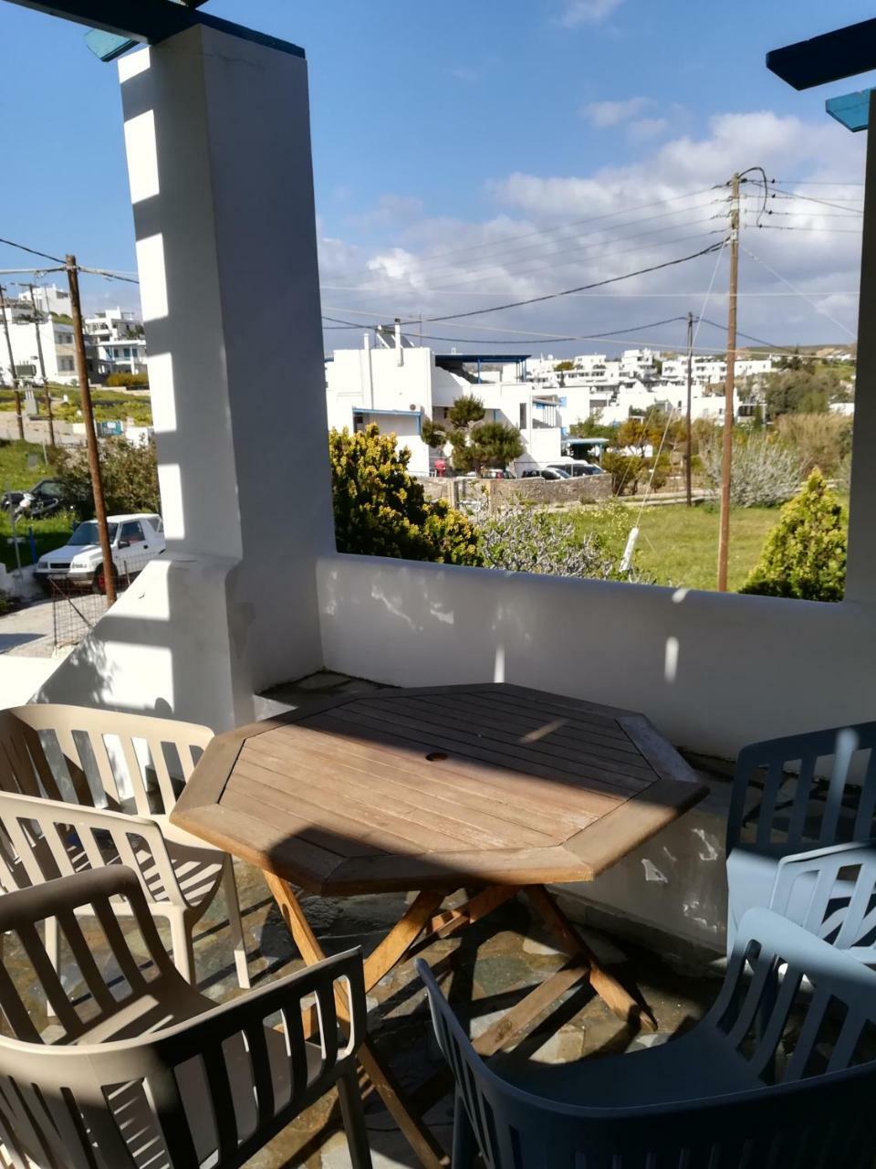 Livadakia Serifos Palace מראה חיצוני תמונה
