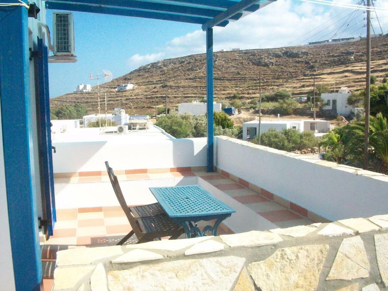 Livadakia Serifos Palace מראה חיצוני תמונה